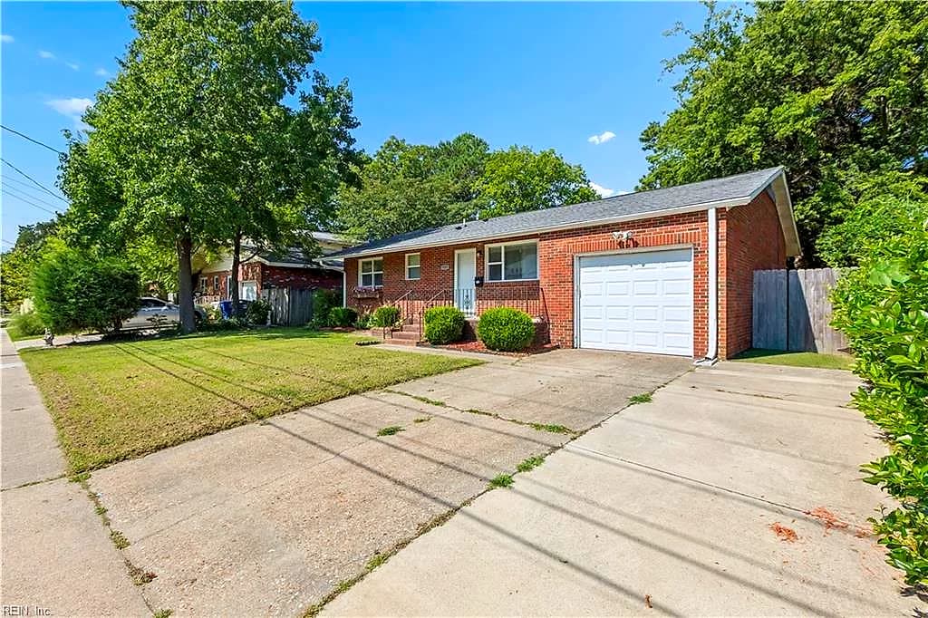 9505 Beaumont ST, NORFOLK VA 23503 - Photo 5