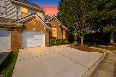 100 Bluff TER, NEWPORT NEWS VA 23602 thumb 2