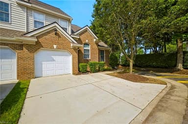 100 Bluff TER, NEWPORT NEWS VA 23602 thumb 3