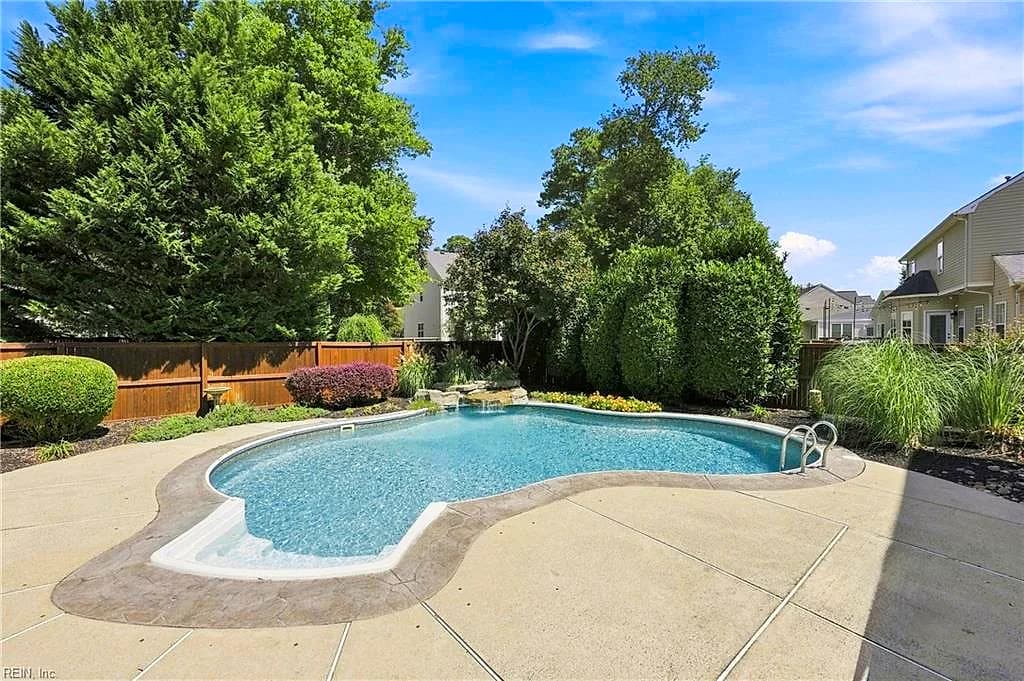 1052 Stockleybridge DR, CHESAPEAKE VA 23322 thumb 6
