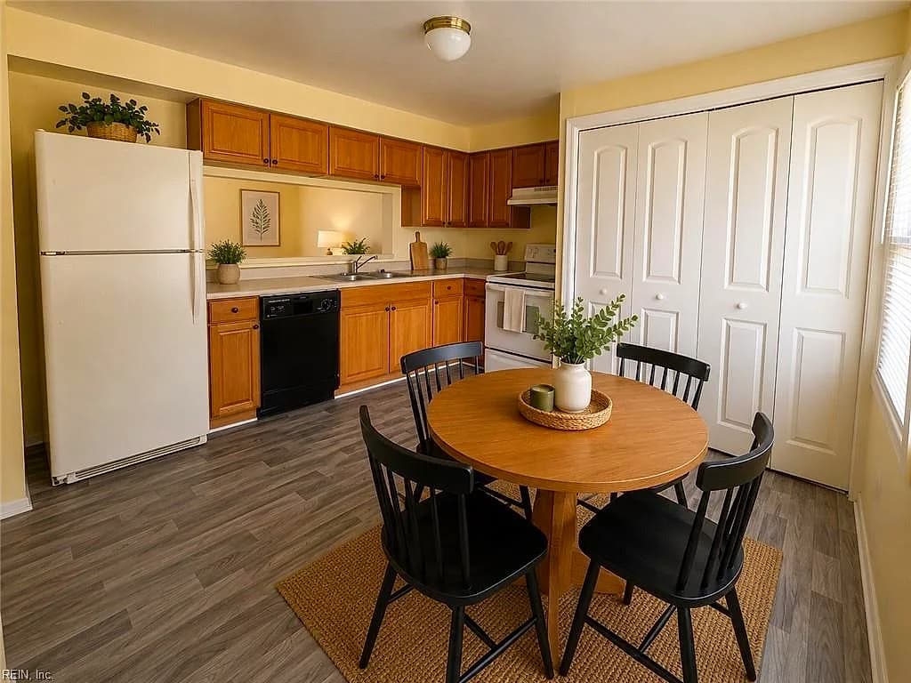 1337 Peabody DR, HAMPTON VA 23666 - Photo 5