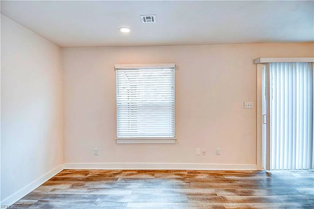 434 9th ST, VIRGINIA BEACH VA 23451 - Photo 5
