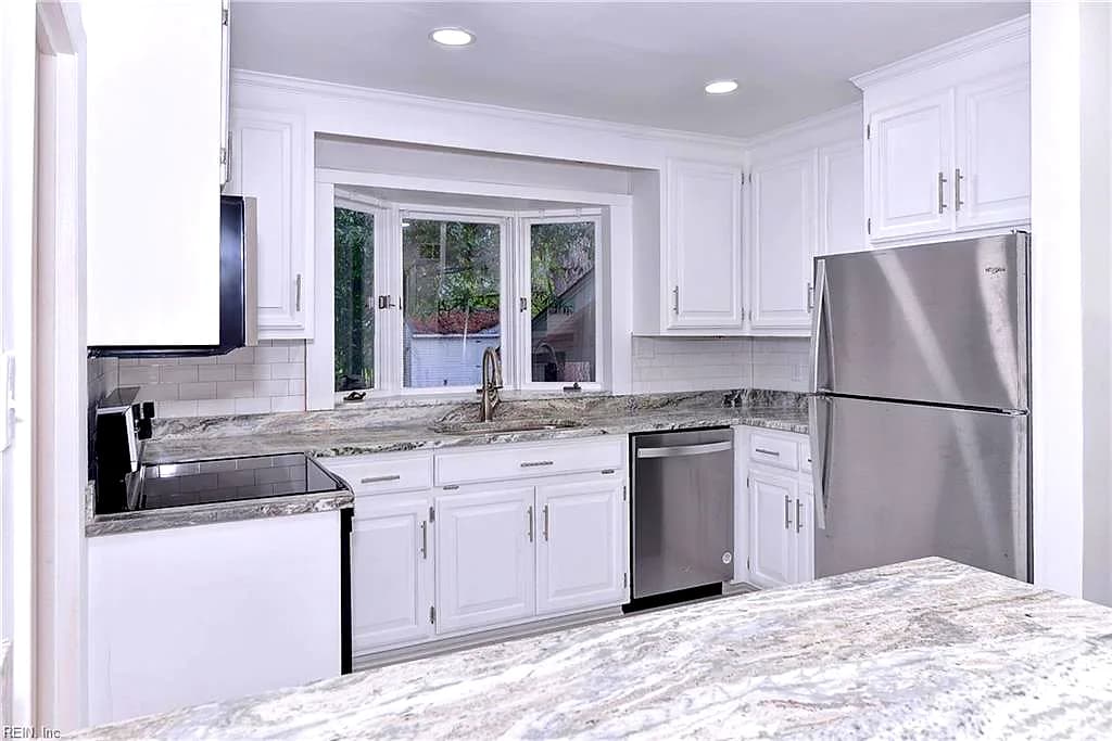 309 Corbin DR, NEWPORT NEWS VA 23606 thumb 12