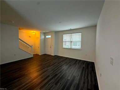 1418 Rollesby WAY, CHESAPEAKE VA 23320 thumb 4