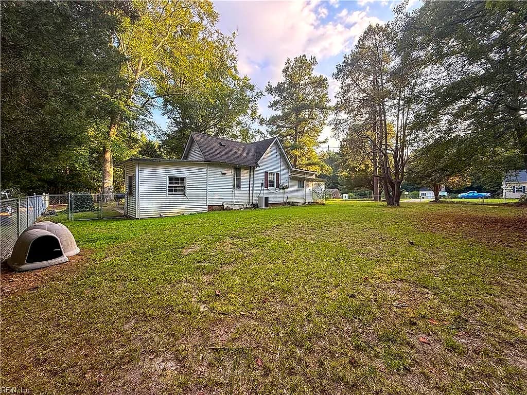 17011 Longview Dr DR, SMITHFIELD VA 23430 thumb 6