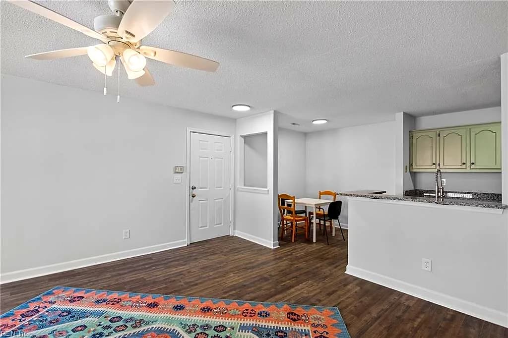 418 Delaware AVE #205, NORFOLK VA 23508 thumb 6