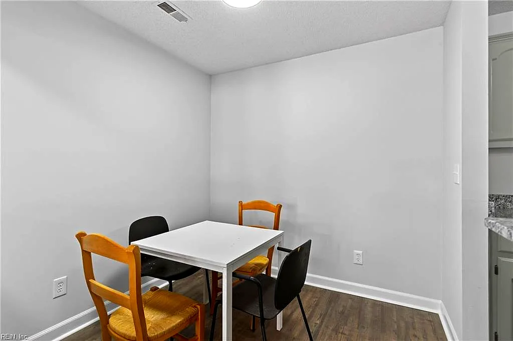 418 Delaware AVE #205, NORFOLK VA 23508 thumb 8