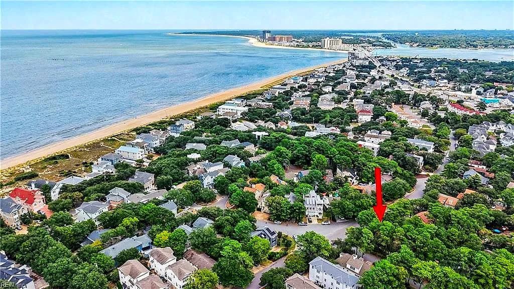 3945 W Stratford RD, VIRGINIA BEACH VA 23455 - Photo 4