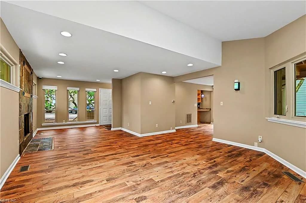 3945 W Stratford RD, VIRGINIA BEACH VA 23455 thumb 9