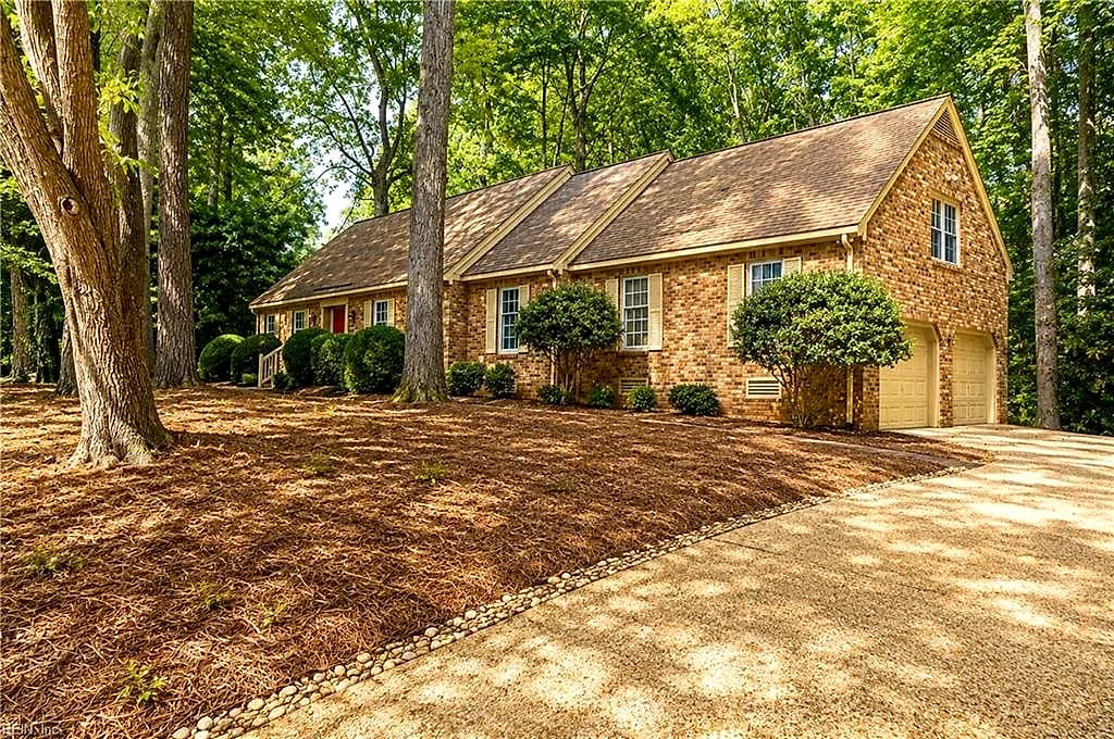 100 Thorpes Parish NONE, WILLIAMSBURG VA 23185 - Photo 4