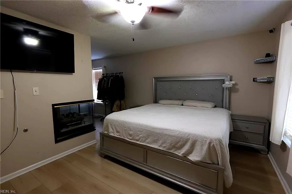 944 Ivystone WAY, NEWPORT NEWS VA 23602 thumb 12