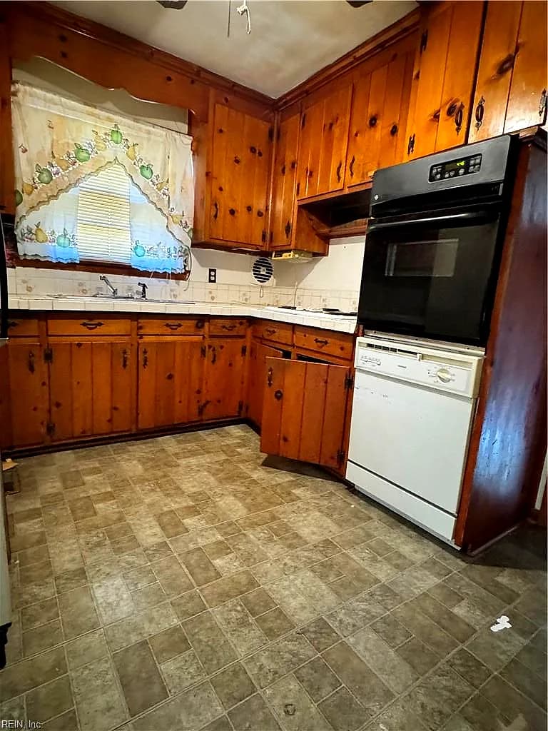 115 Deal DR, NEWPORT NEWS VA 23608 thumb 10