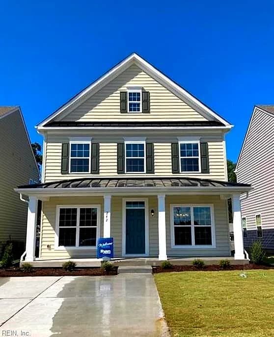 242 Goldenstar LN, PORTSMOUTH VA 23701 - Main photo