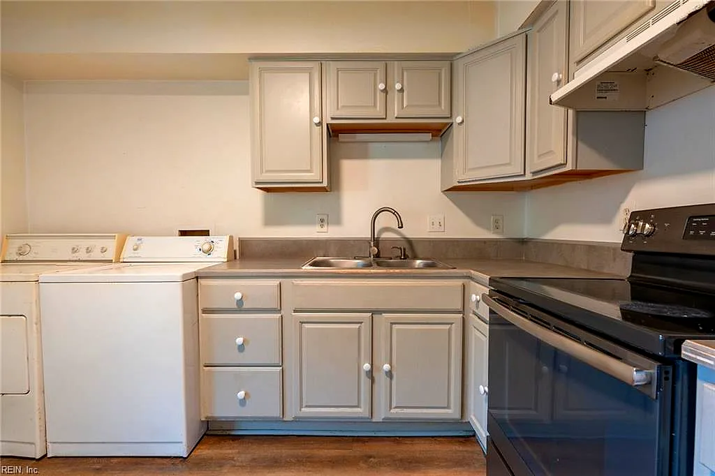 6351 Wellington ST, NORFOLK VA 23513 thumb 11
