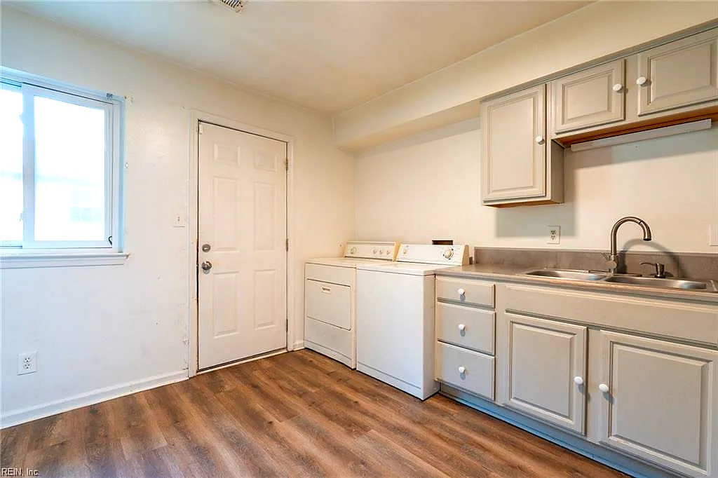 6351 Wellington ST, NORFOLK VA 23513 thumb 12