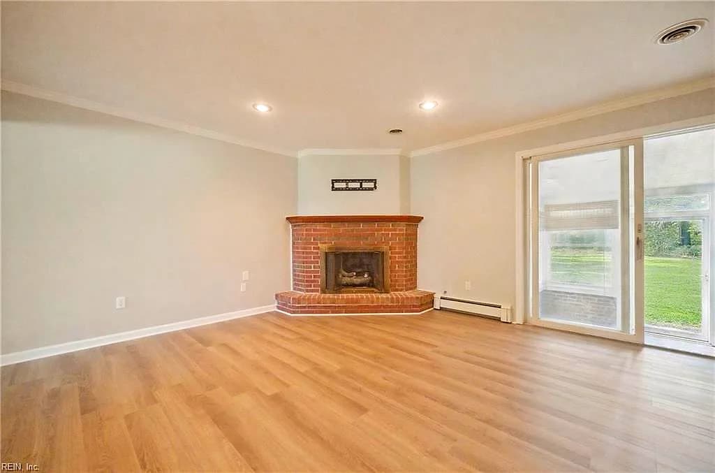 364 Oak Point RD, HUDGINS VA 23076 thumb 11