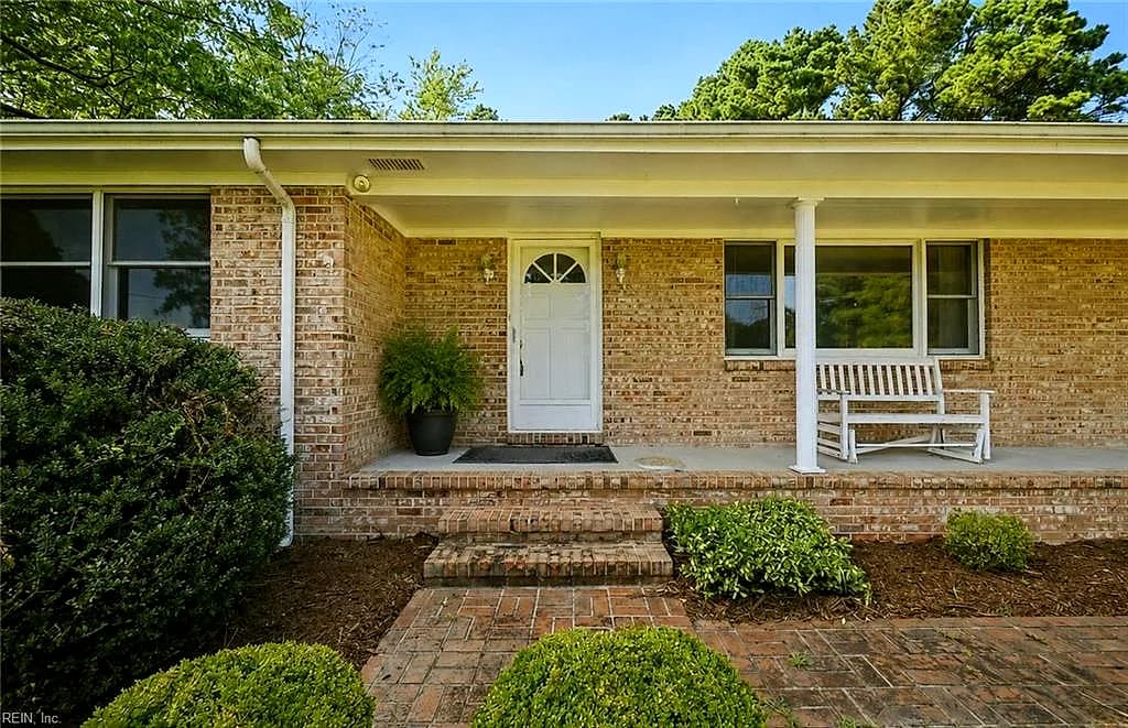 364 Oak Point RD, HUDGINS VA 23076 thumb 6