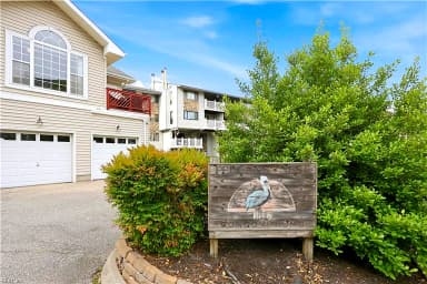 3208 Lynnhaven DR, VIRGINIA BEACH VA 23451 thumb 1