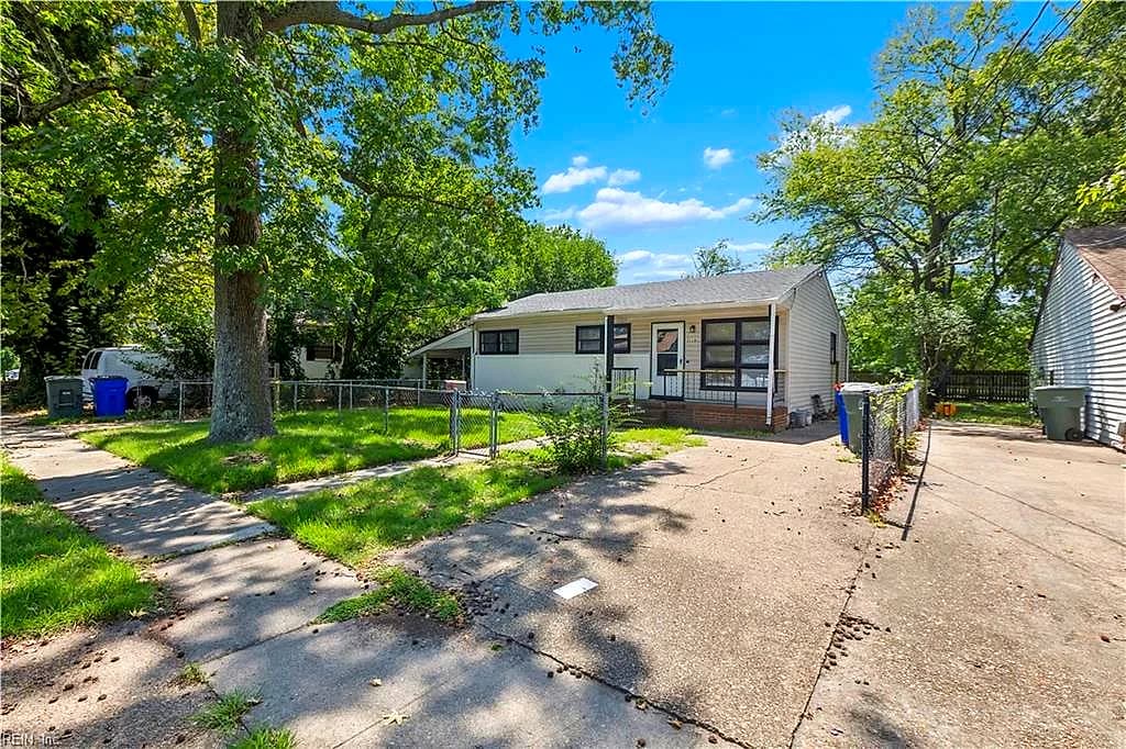 211 Woodview AVE #A, NORFOLK VA 23505 - Photo 3