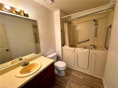 5140 Cypress Point CIR #202, VIRGINIA BEACH VA 23455 thumb 11
