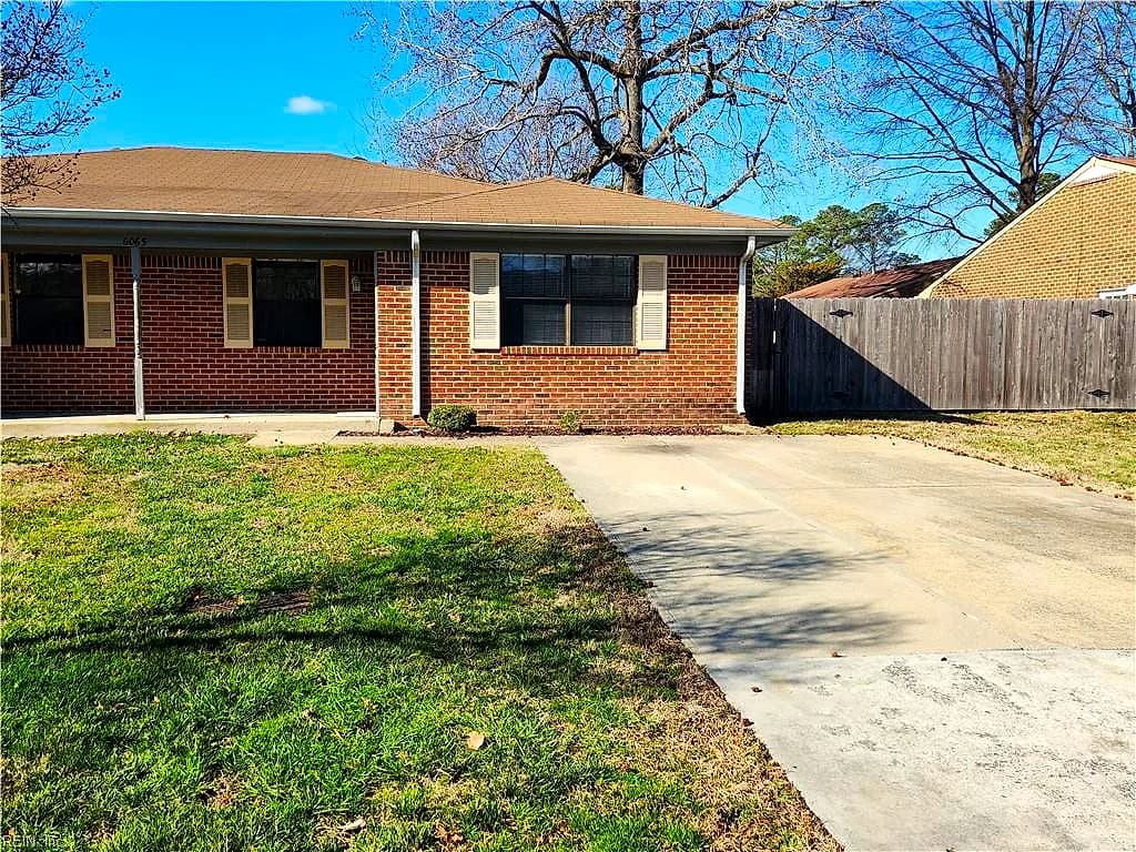 6065 Bradfod DR #B, SUFFOLK VA 23435 - Photo 3