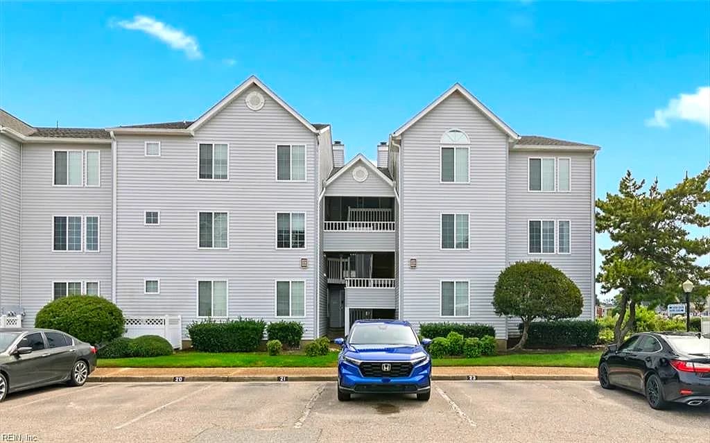 223 Island Cove CT #C, HAMPTON VA 23669 - Main photo