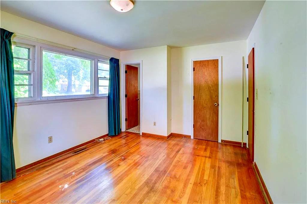 865 Lucas Creek RD, NEWPORT NEWS VA 23608 thumb 12