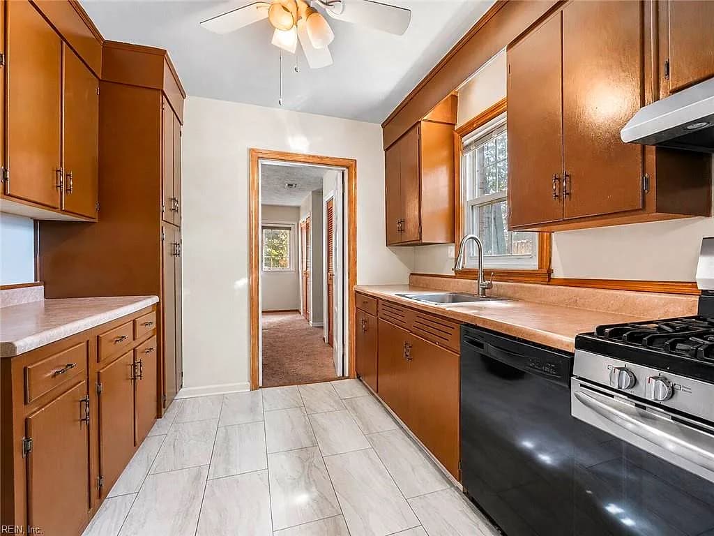 1214 Tyler AVE, NEWPORT NEWS VA 23601 thumb 9