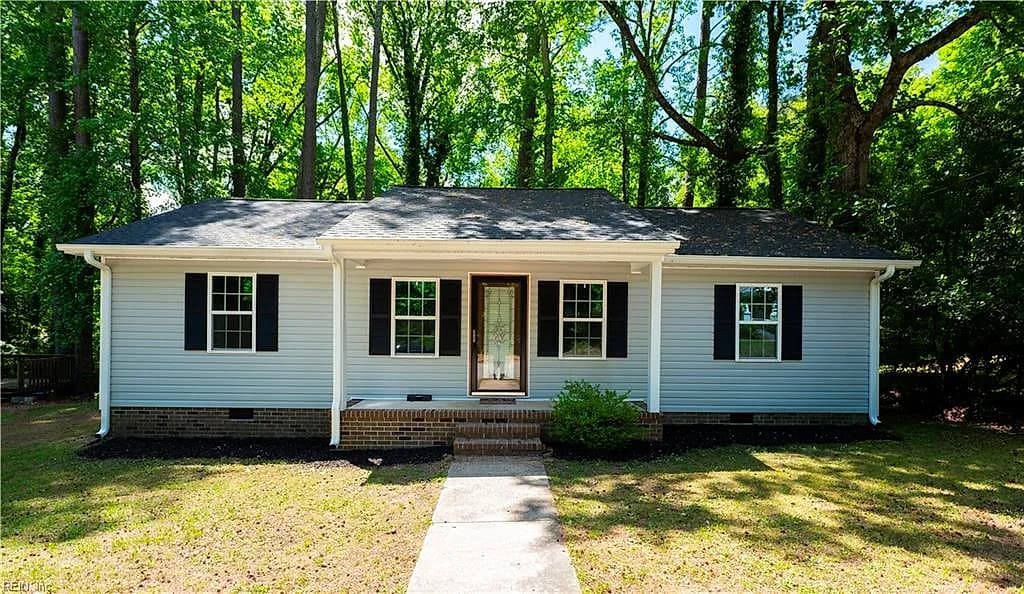 308 Hicksford AVE, EMPORIA VA 23847 - Main photo
