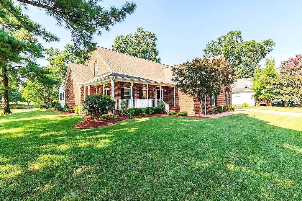 703 S Lismore CT, NEWPORT NEWS VA 23602 - Photo 3