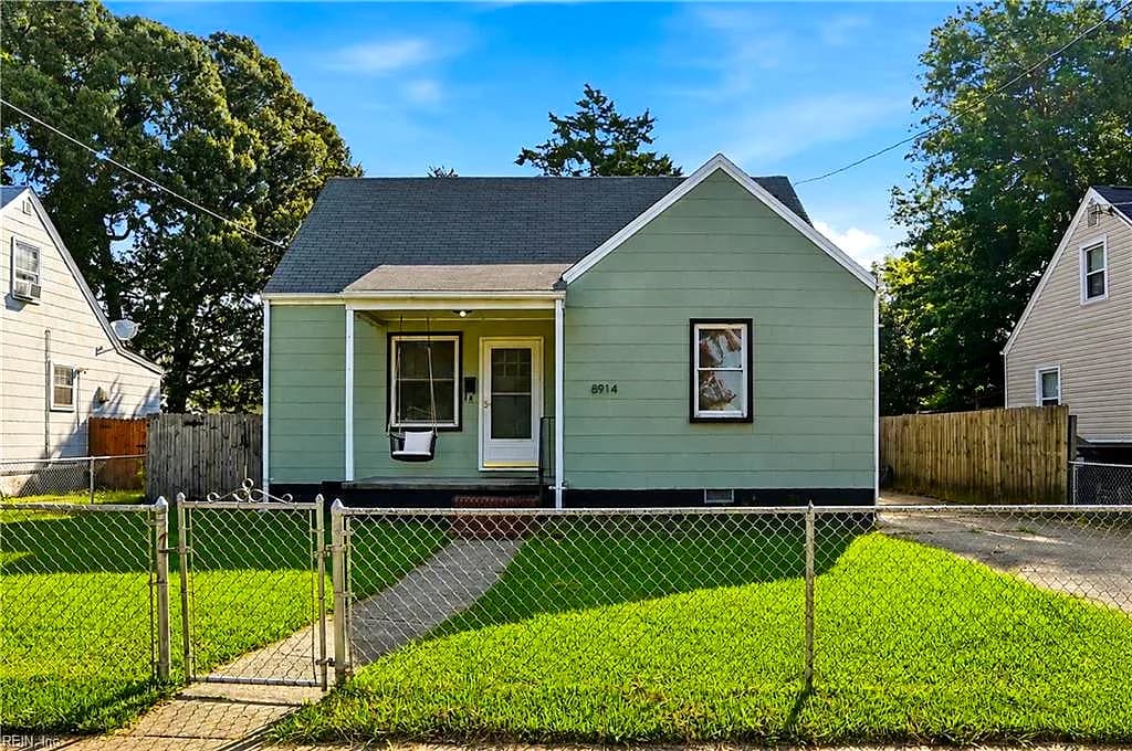 8914 Devon ST, NORFOLK VA 23503 - Photo 4