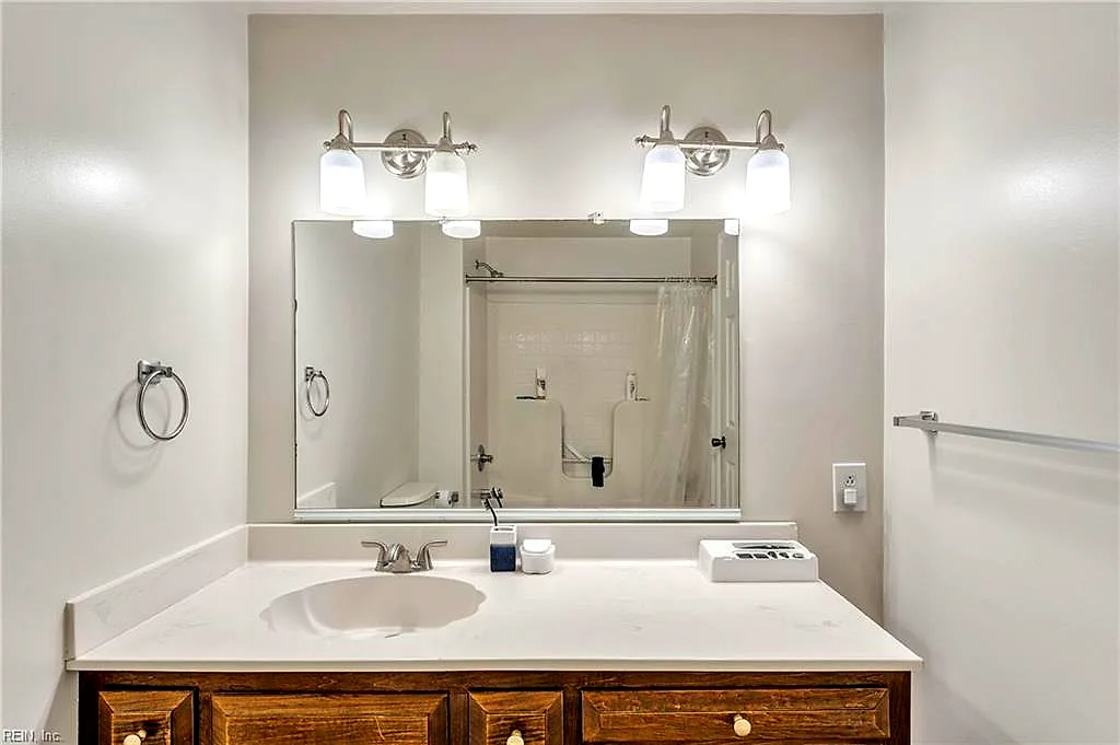 607 Warwickshire CT, NEWPORT NEWS VA 23607 thumb 10