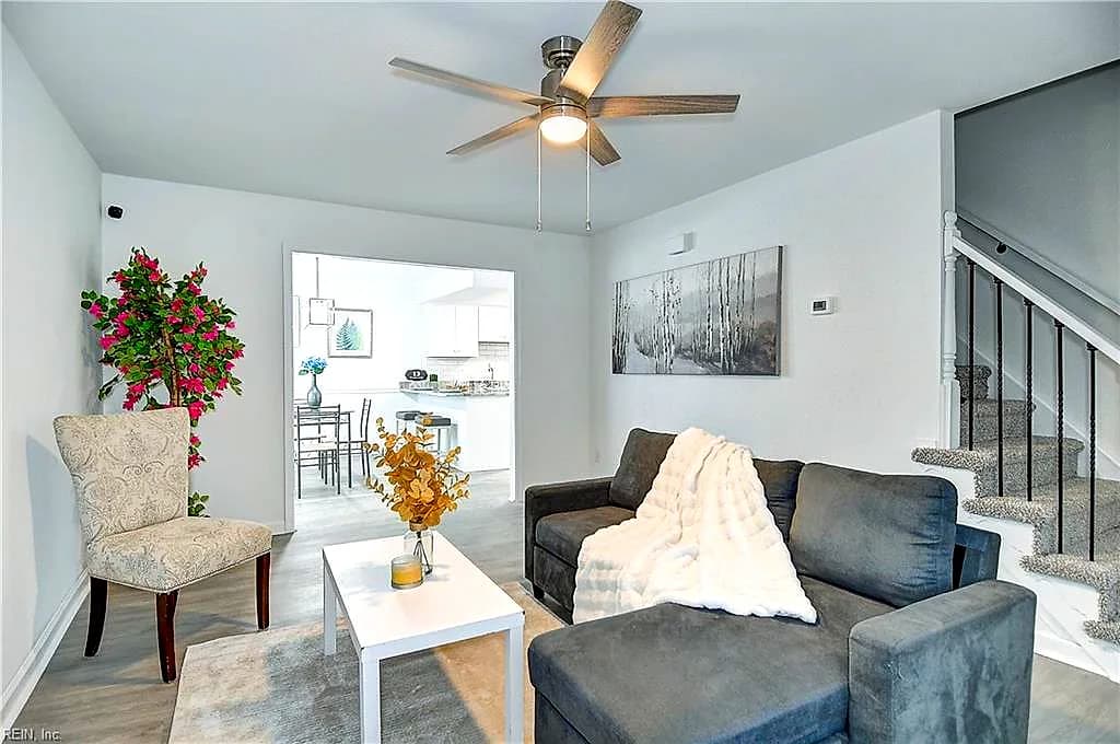 13 N Lake LOOP, HAMPTON VA 23666 thumb 9