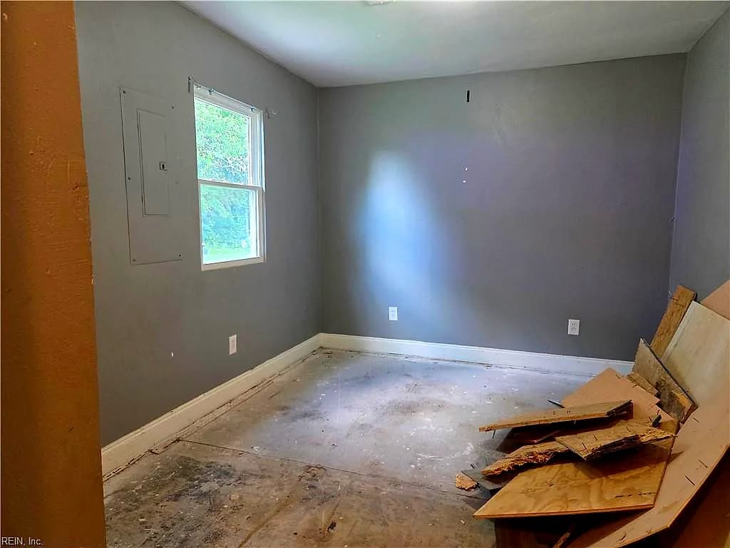 7 Barney PL, PORTSMOUTH VA 23702 thumb 10