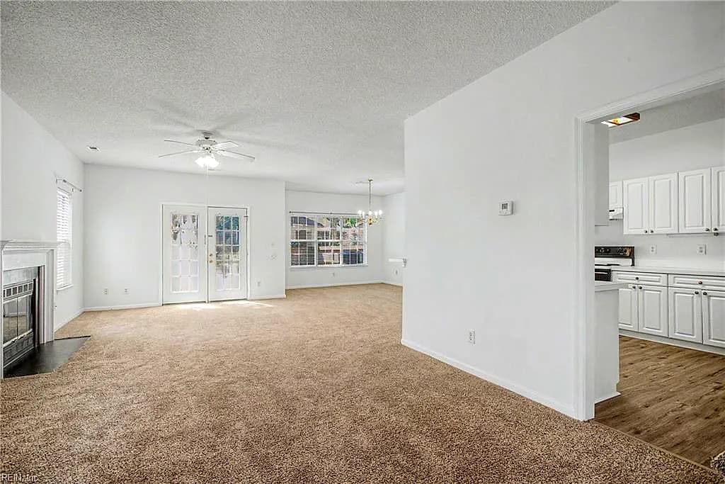 960 Drivers LN, NEWPORT NEWS VA 23602 - Photo 4