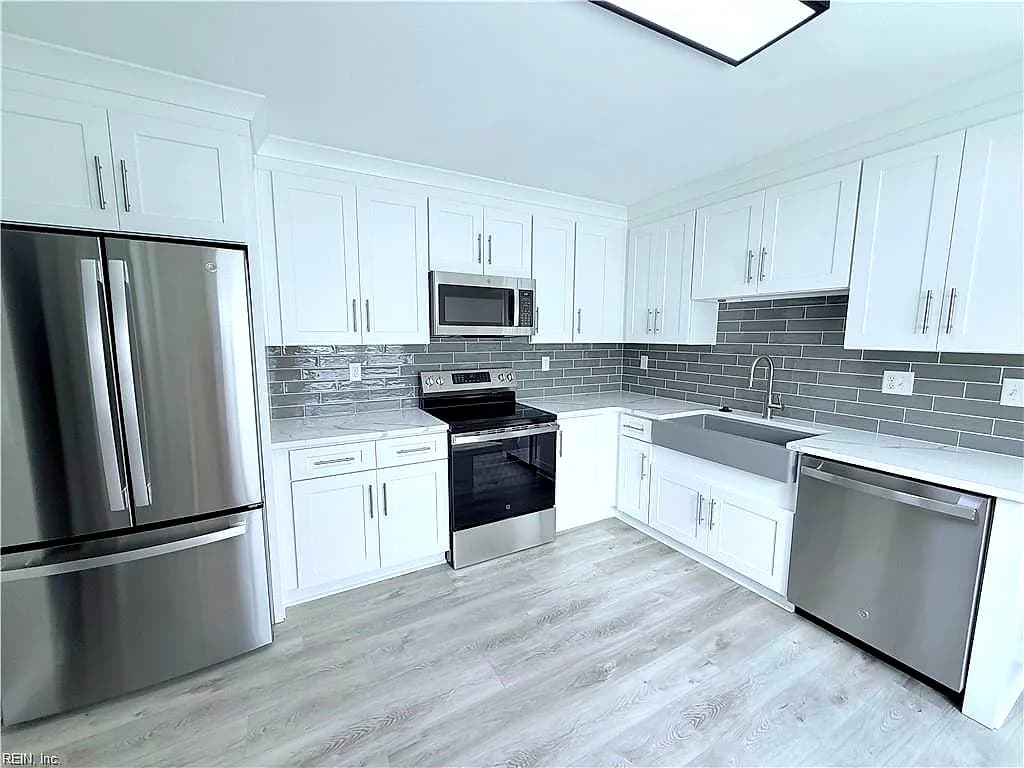 3609 Algonquin CT, VIRGINIA BEACH VA 23452 - Photo 5