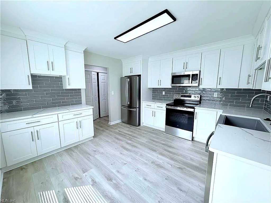 3609 Algonquin CT, VIRGINIA BEACH VA 23452 - Photo 5