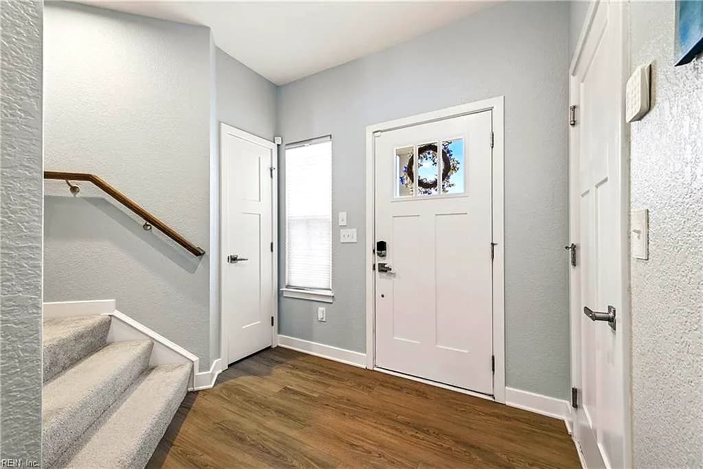 1621 Songbird LN, CHESAPEAKE VA 23323 - Photo 5