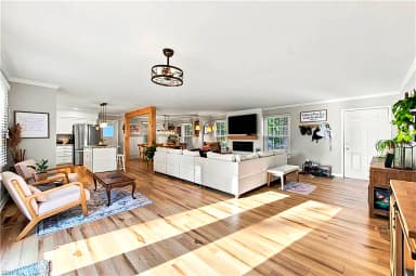 1610 Colonial AVE, SMITHFIELD VA 23430 thumb 4