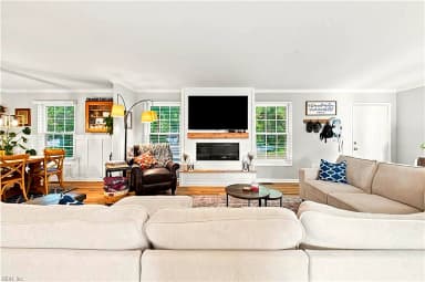 1610 Colonial AVE, SMITHFIELD VA 23430 thumb 6