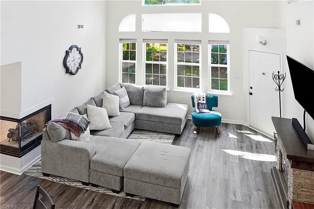 108 Spoon CT, YORKTOWN VA 23693 thumb 6