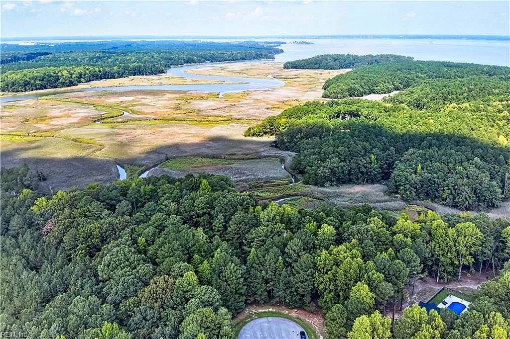 1201 Creekway DR, SMITHFIELD VA 23430 thumb 6