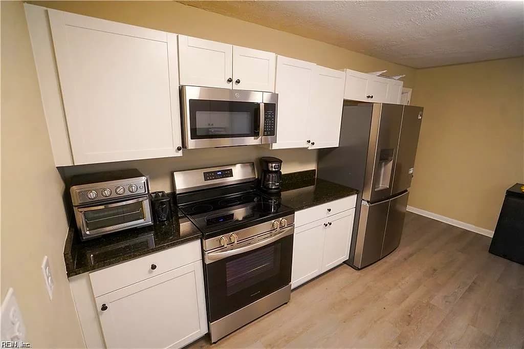 22 Mimosa CRES, HAMPTON VA 23661 thumb 12