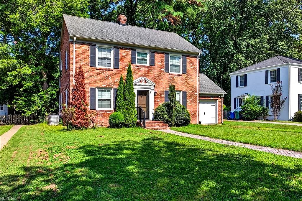 3 Stratford RD, NEWPORT NEWS VA 23601 - Photo 4