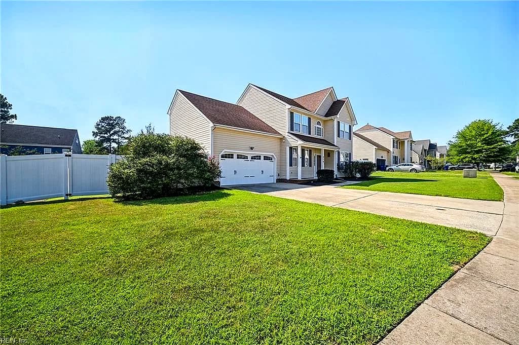 219 Tracy DR, SUFFOLK VA 23434 - Photo 3