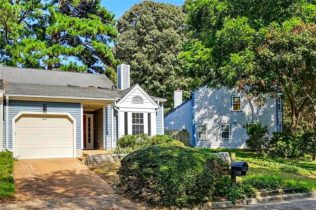 162 Hidden Lake PL, NEWPORT NEWS VA 23602 - Main photo