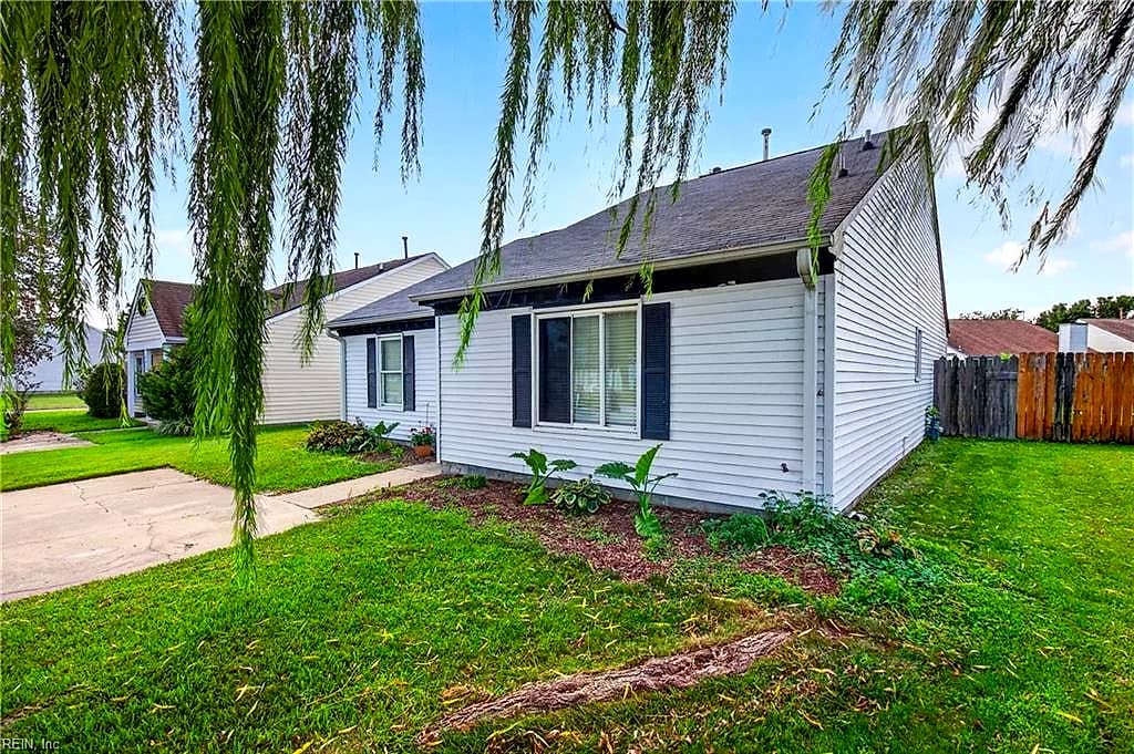 997 Culver LN, VIRGINIA BEACH VA 23454 - Photo 4