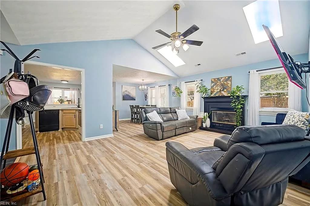 2305 Andre CT, VIRGINIA BEACH VA 23456 thumb 12