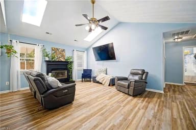 2305 Andre CT, VIRGINIA BEACH VA 23456 thumb 9