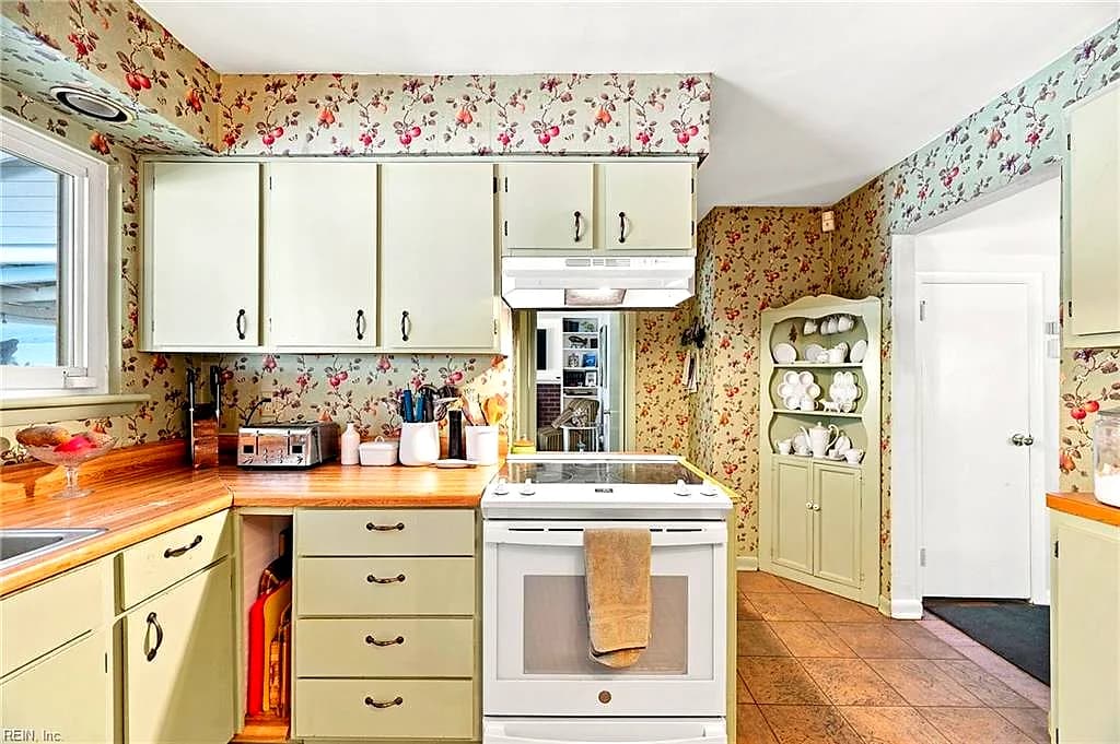 528 Holbrook RD, VIRGINIA BEACH VA 23452 thumb 11